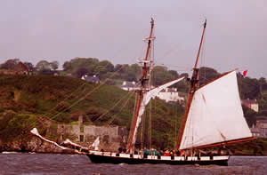 Abeam the "Blockhouse" outbound from Kinsale.
